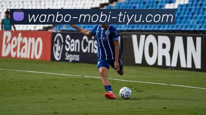 爵士队明日对阵马刺马尔卡宁因非伤病缺阵乔治出战存疑